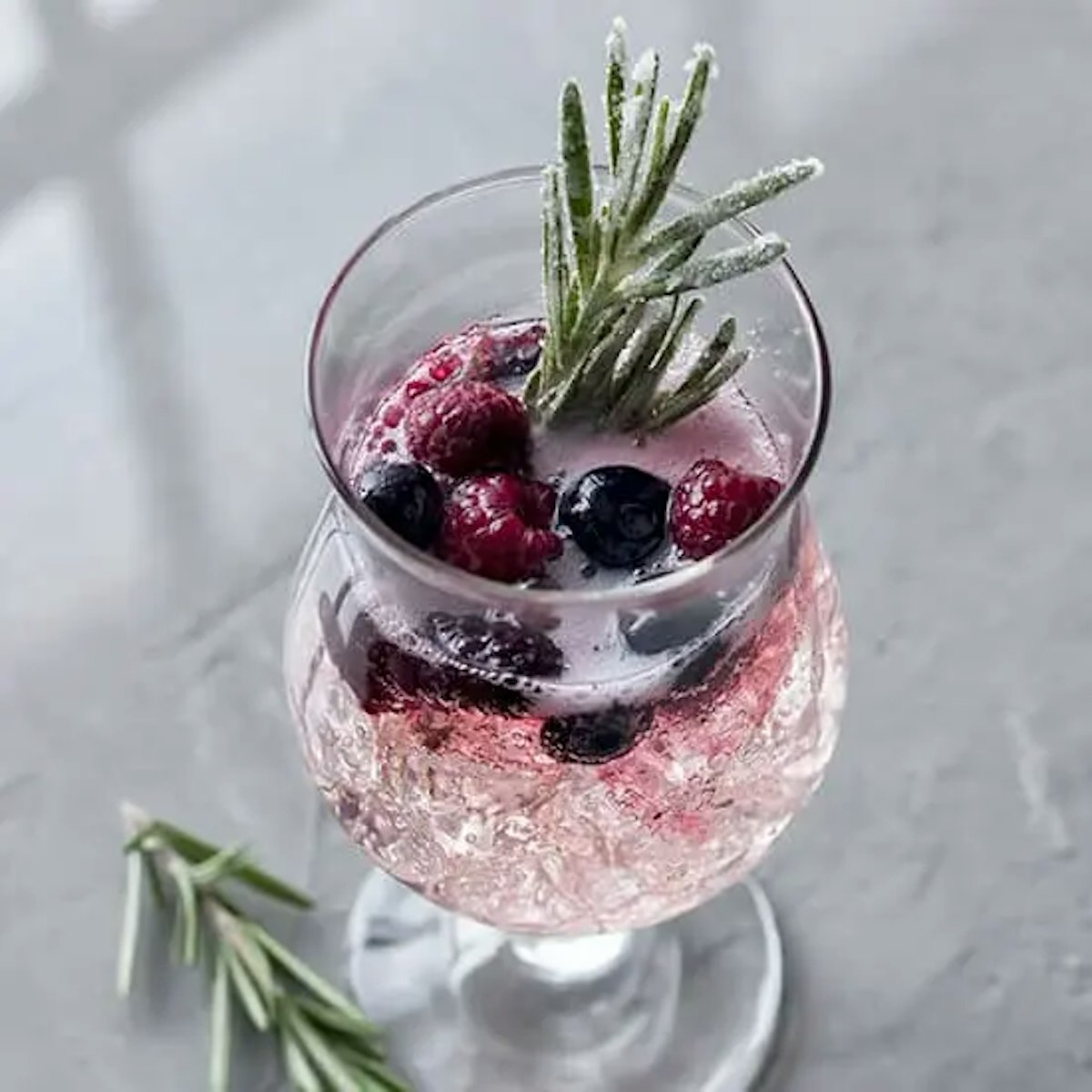 Sparkling Rosemary Berry Sangria Recipe Card